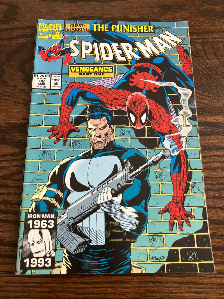 Spider-Man #32: Guest Starring The Punisher, Vengeance Part One, Marvel Comics.